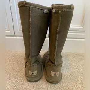 Bearpaw boots